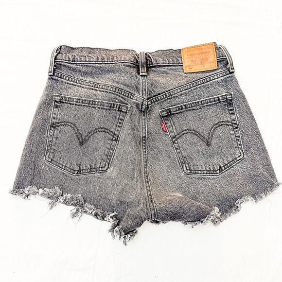 Levi's 501 Charcoal Denim Cutoff Jean Shorts Black Denim Button Fly Size 28 - Picture 2 of 5